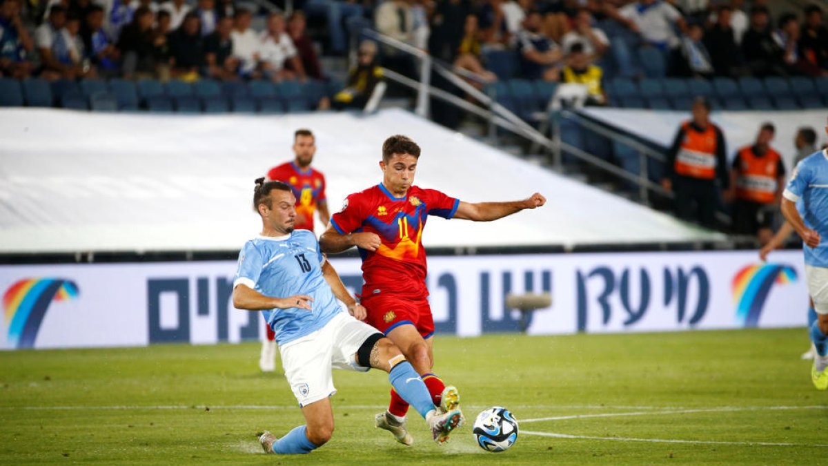Berto, l'autor del gol andorrà a Israel, en un moment del partit.