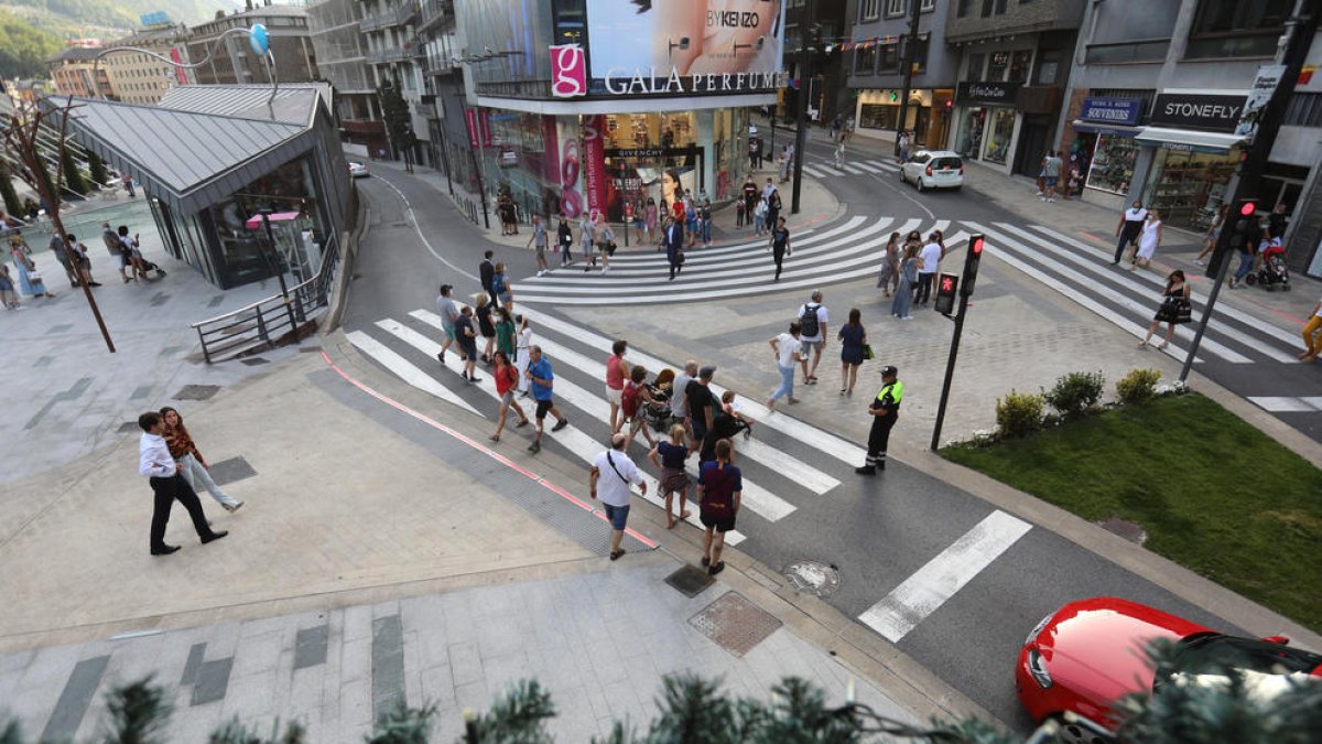 Vianants a Andorra la Vella.
