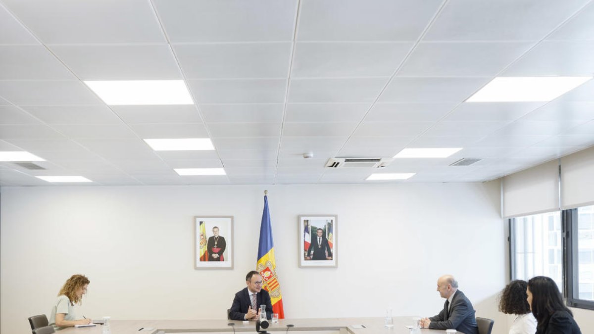 Reunió del cap de Govern, Xavier Espot amb la Cambra de Comerç, Indústria i Serveis d'Andorra