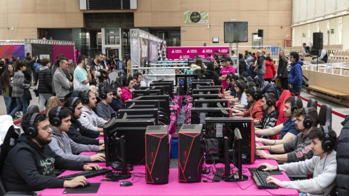 Uns 5.500 visitants al Saló del Videojoc