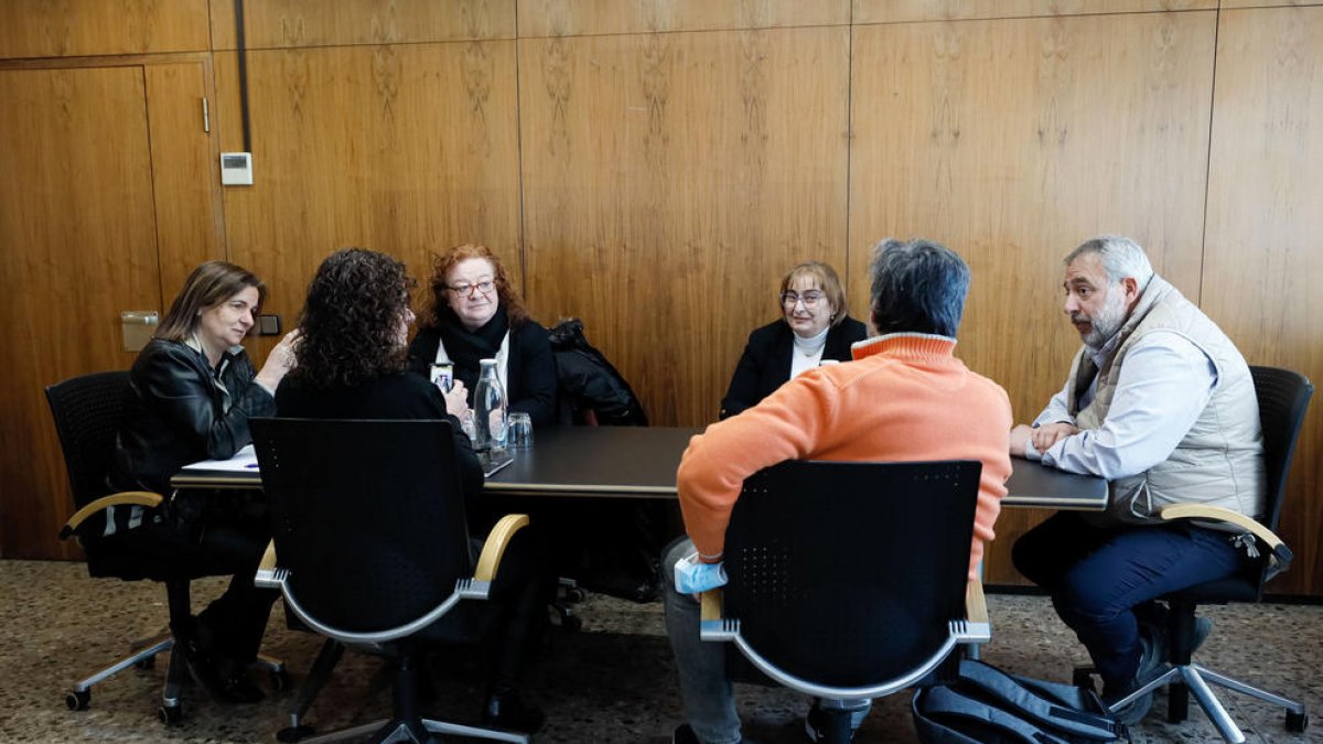 Reunió de la ministra Trini Marín amb l'anterior junta del Sipaag
