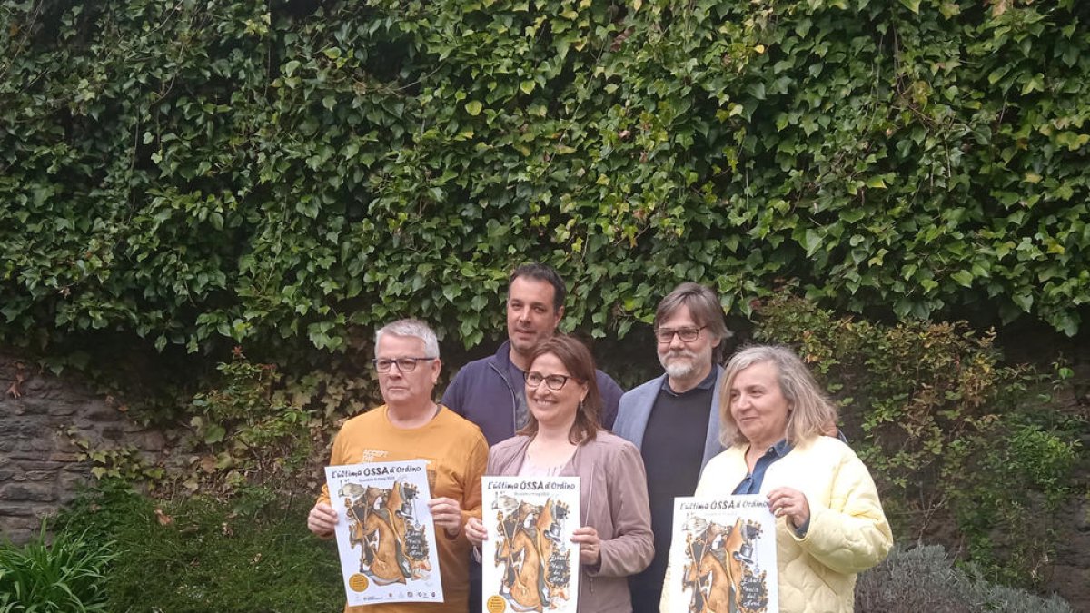 Presentació de l'espectacle, ahir als jardins de la Casa d'Areny-Plandolit.