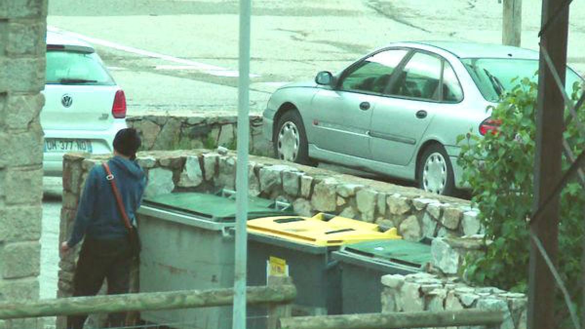 Traficants amaguen els carregaments als contenidors.