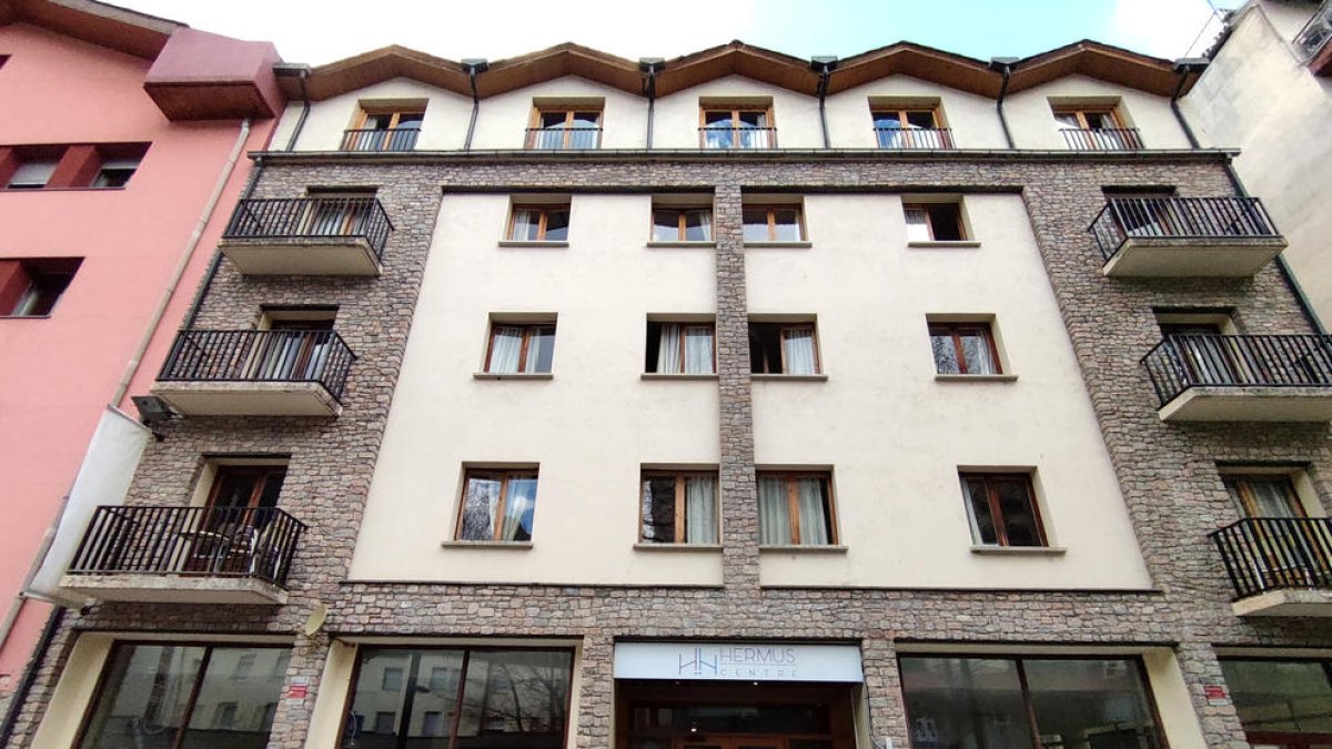 L'hotel Hermus d'Encamp.