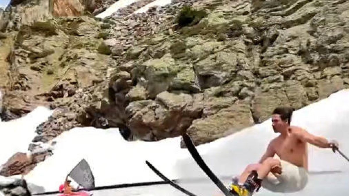 Un dels participants a la festa.