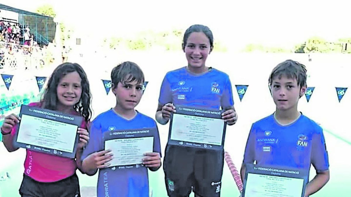 Ares Finestres, Valeria López, Guillem Farràs i Rodrigo da Cruz.