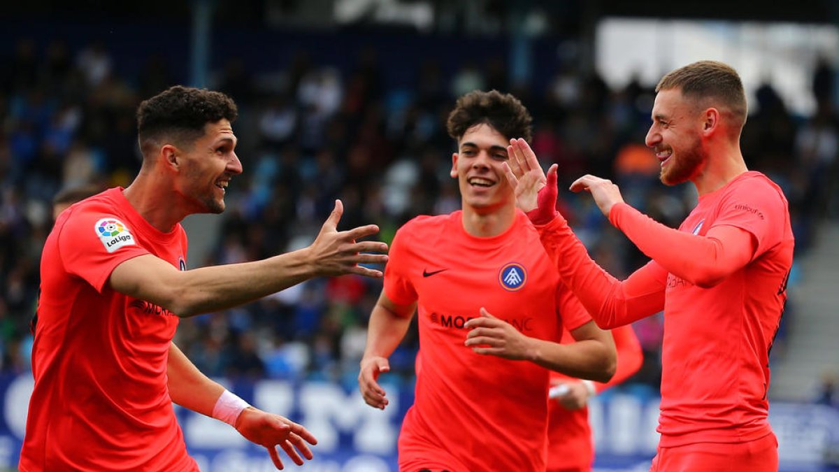 La victòria a Ponferrada dona a l'FC Andorra la salvació virtual de la categoria.