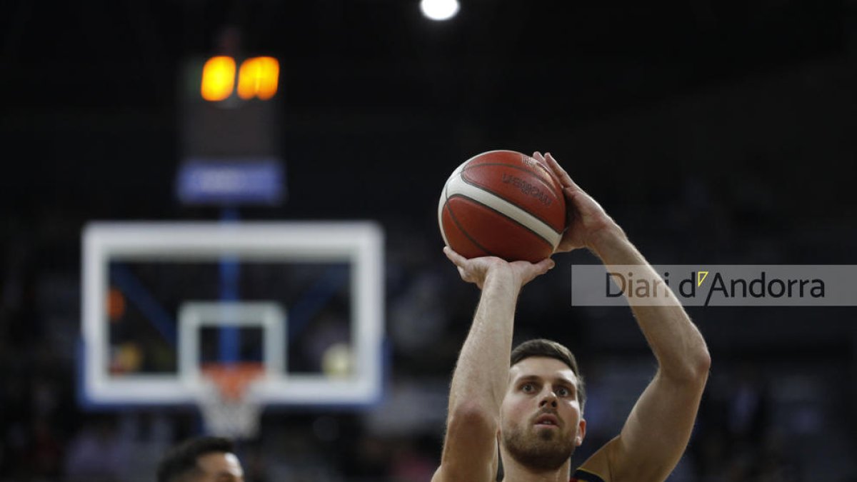 Czerapowicz en un partit del MoraBanc