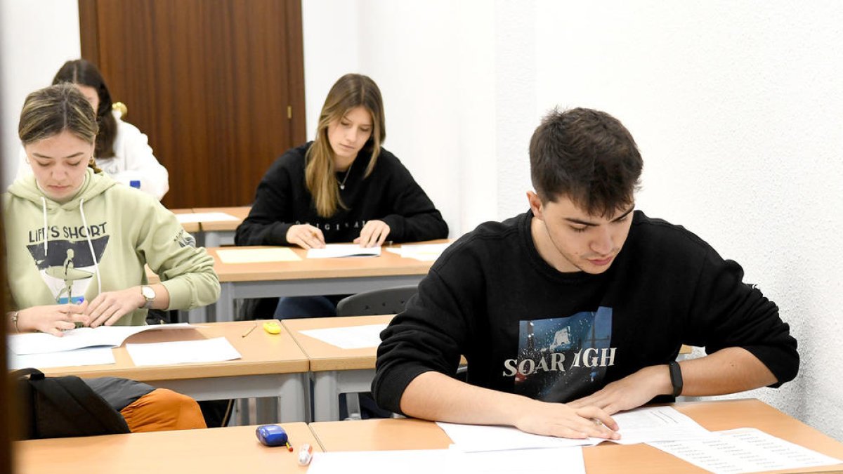 Un centenar de candidats, a les POB PRO