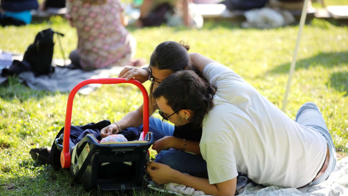 Una parella amb el fill.