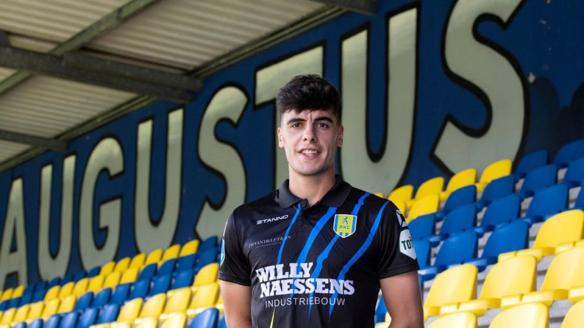 Julen Lobete, amb la samarreta de l'RKC Waalwijk.