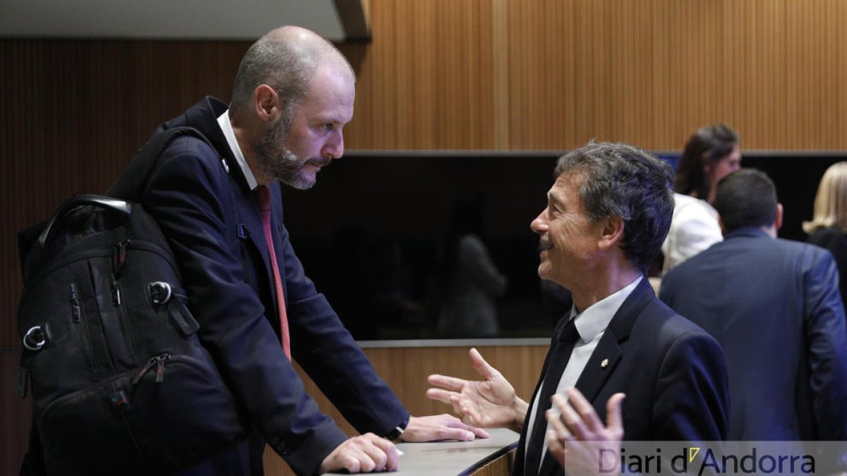 Jordi Casadevall de Concòrdia amb Victor Pintos de Liberals