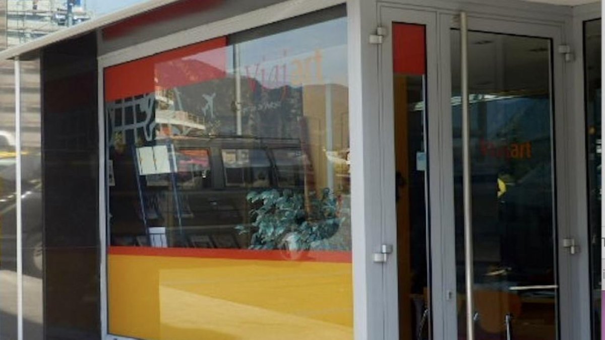 Exterior de l'agència Ski Art