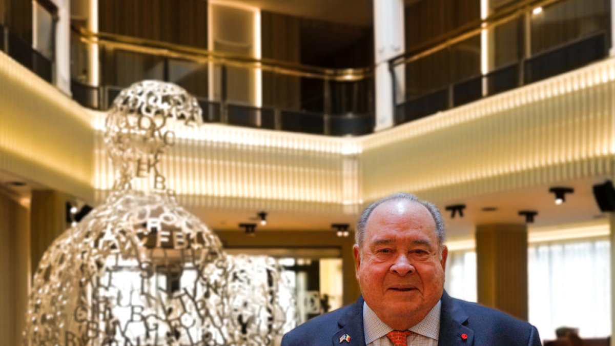 L'exambaixador Eduardo Aguirre en un conegut hotel de la capital.