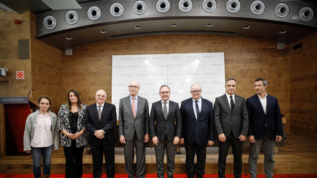 Els membres del patronat, a Andbank.
