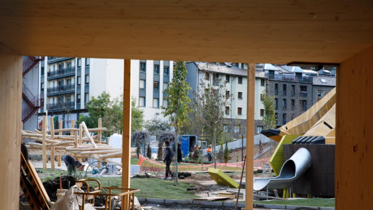 Obres de construcció del parc de l'Ossa.