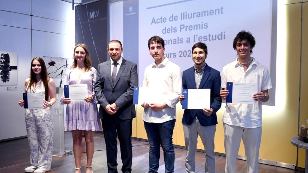 Lliurament del premi durant la 21a edició.