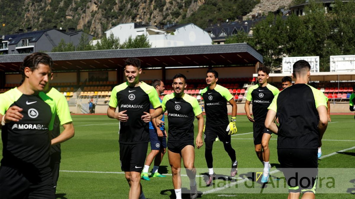 Primer entrenament de la pretemporada del FC Andorra
