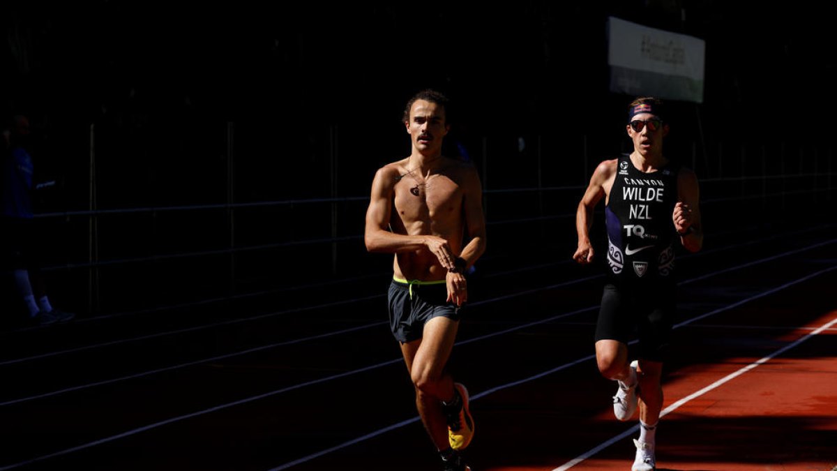 Tanner i Wilde a l'Estadi Comunal.