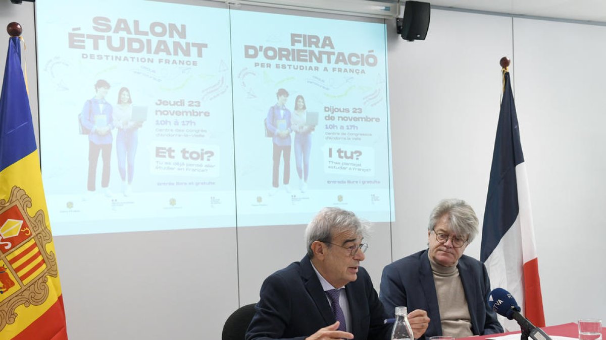 El ministre Ladislau Baró i l'ambaixador francès, Jean-Claude Tribolet, han presentat la fira avui