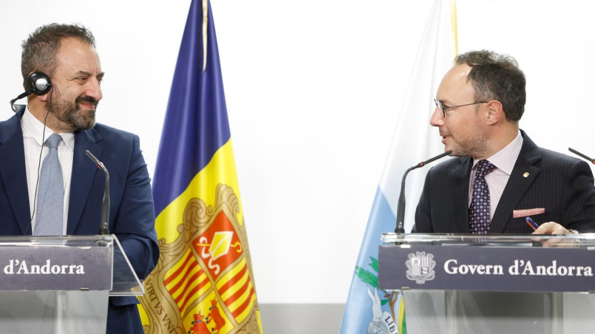 Visita oficial, ministre d'Afers Exteriors,Cooperació Econòmica Internacional i Telecomunicacions de San Marino