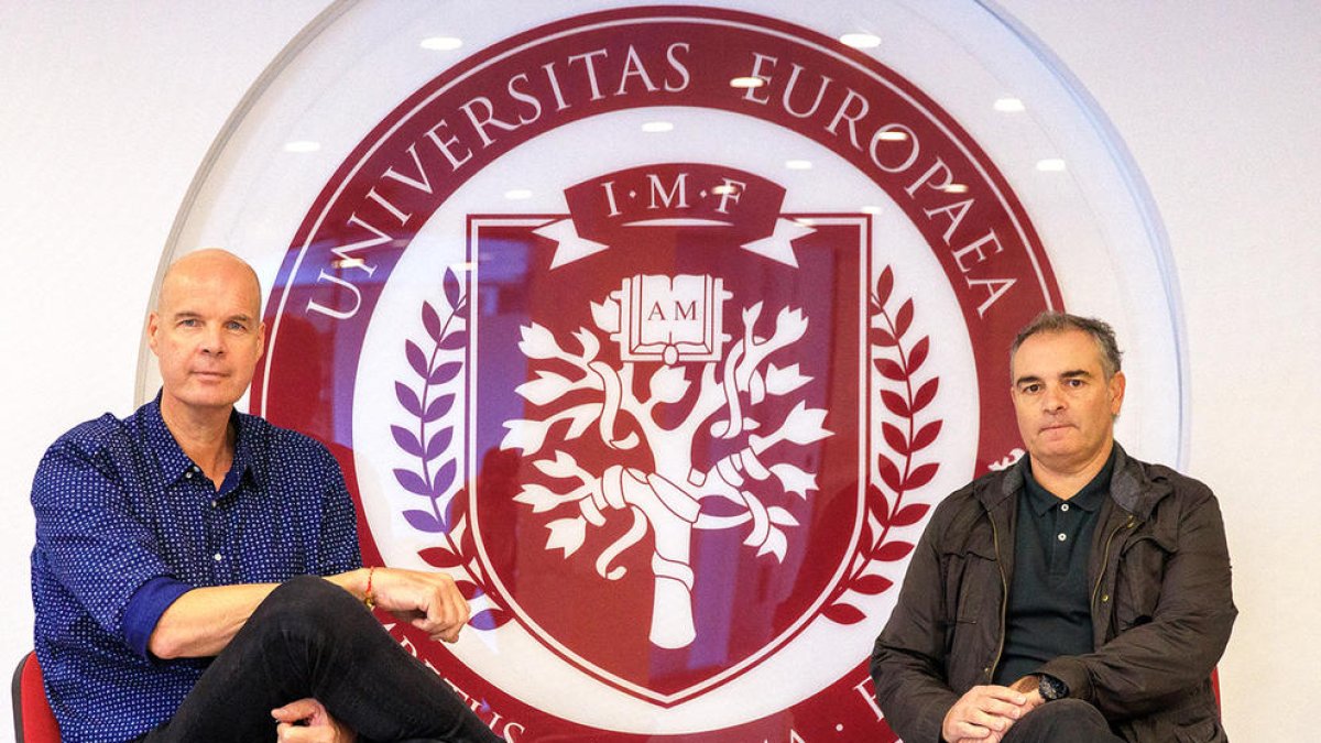 Ferran Martínez i Joaquim Vallés a la seu de l'eUniv.