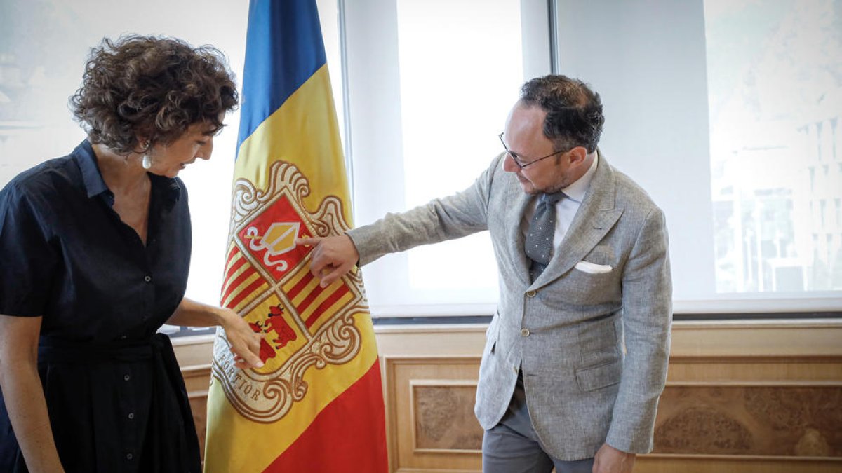AudreyAzoulay i Xavier Espot, al despatx del cap de Govern.