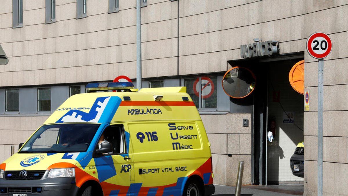 L'home ha rebut diversos punts de sutura.