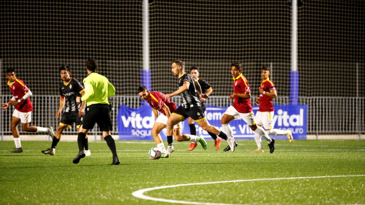 Penúltim partit de la UE Engordany, amb l'anada de la promoció del curs passat contra el Carroi.