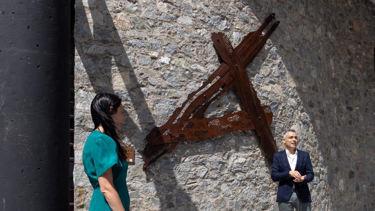 Acte inaugural de l'escultura.