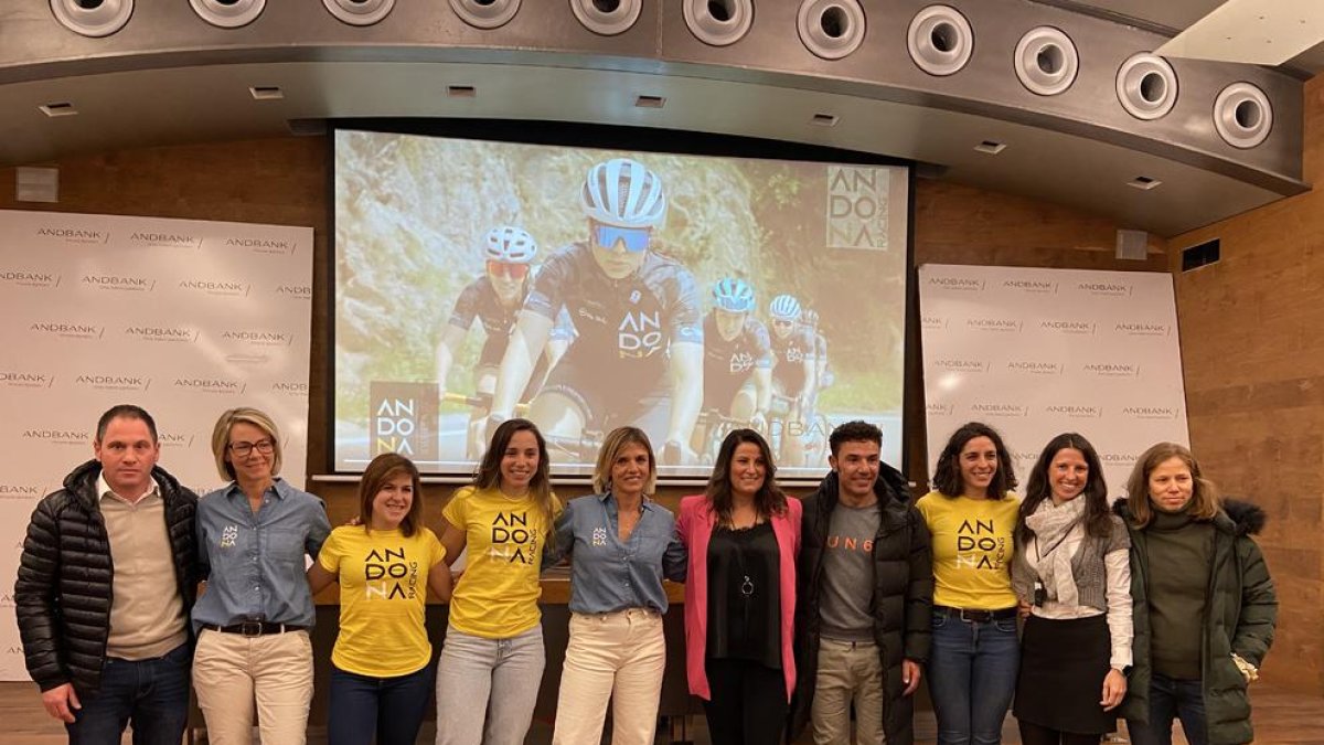 Andbank i Andona signen un conveni de col·laboració