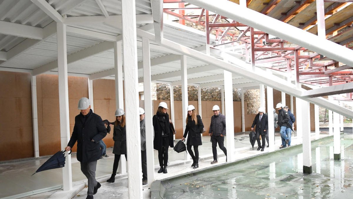 Signatura conveni col.laboració construcció centre d'atenció primària de Canillo.