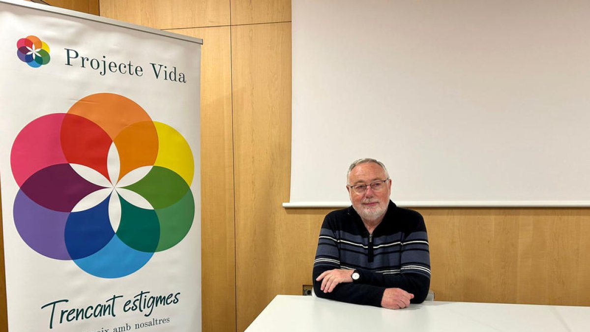 Pascual va participar en una taula rodona.