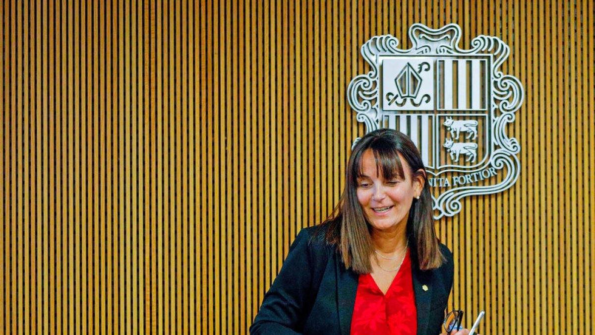 La ministra de Cultura, Mònica Bonell, ahir a la sala de compareixences del Consell.
