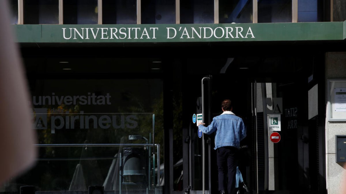 La Universitat d'Andorra.