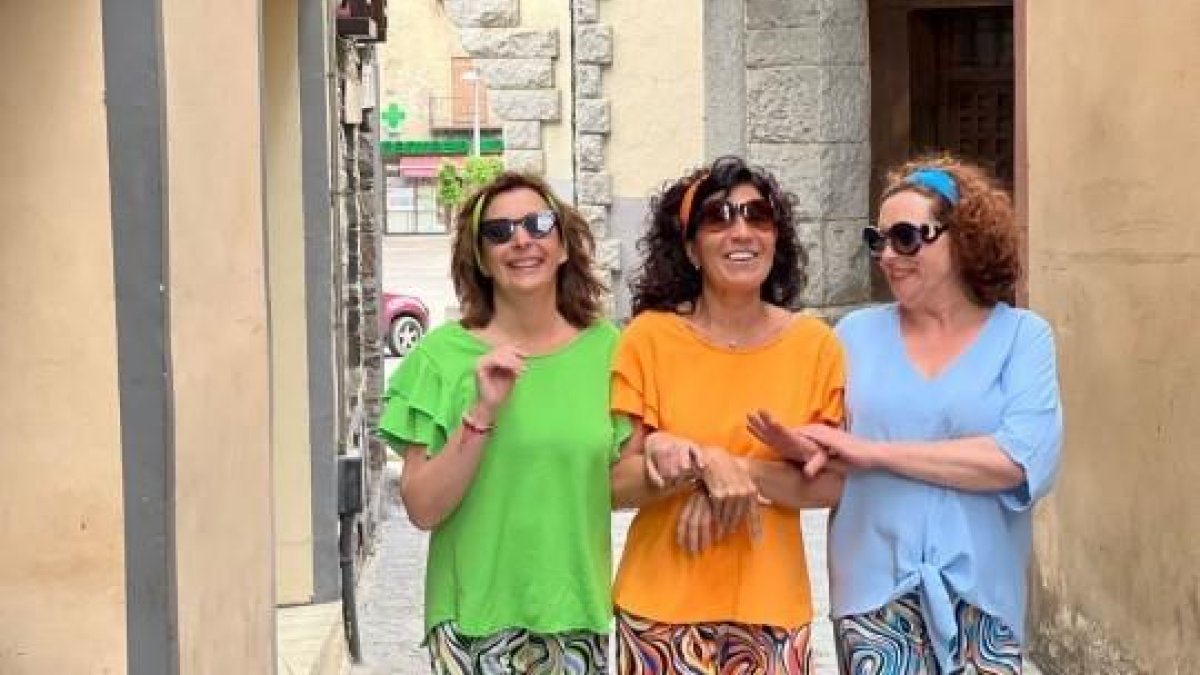 'Itineraris guiats: Les veïnes del barri antic'