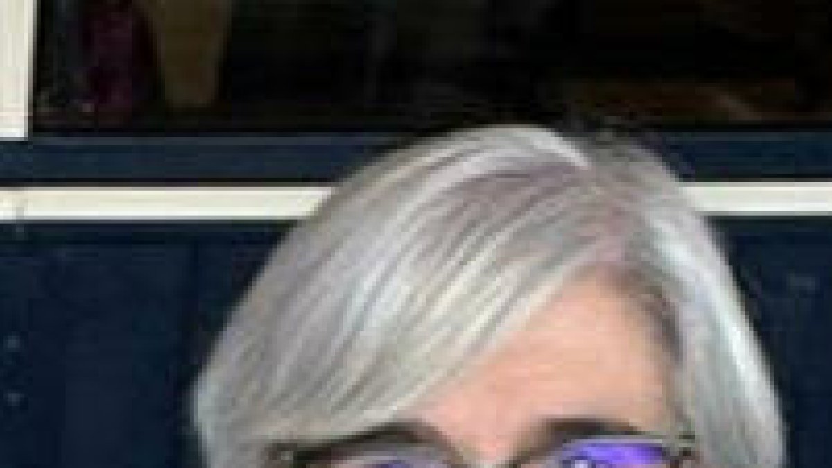 Pilar Polo, Psicòloga i membre de la fundació Vicky Bernadet