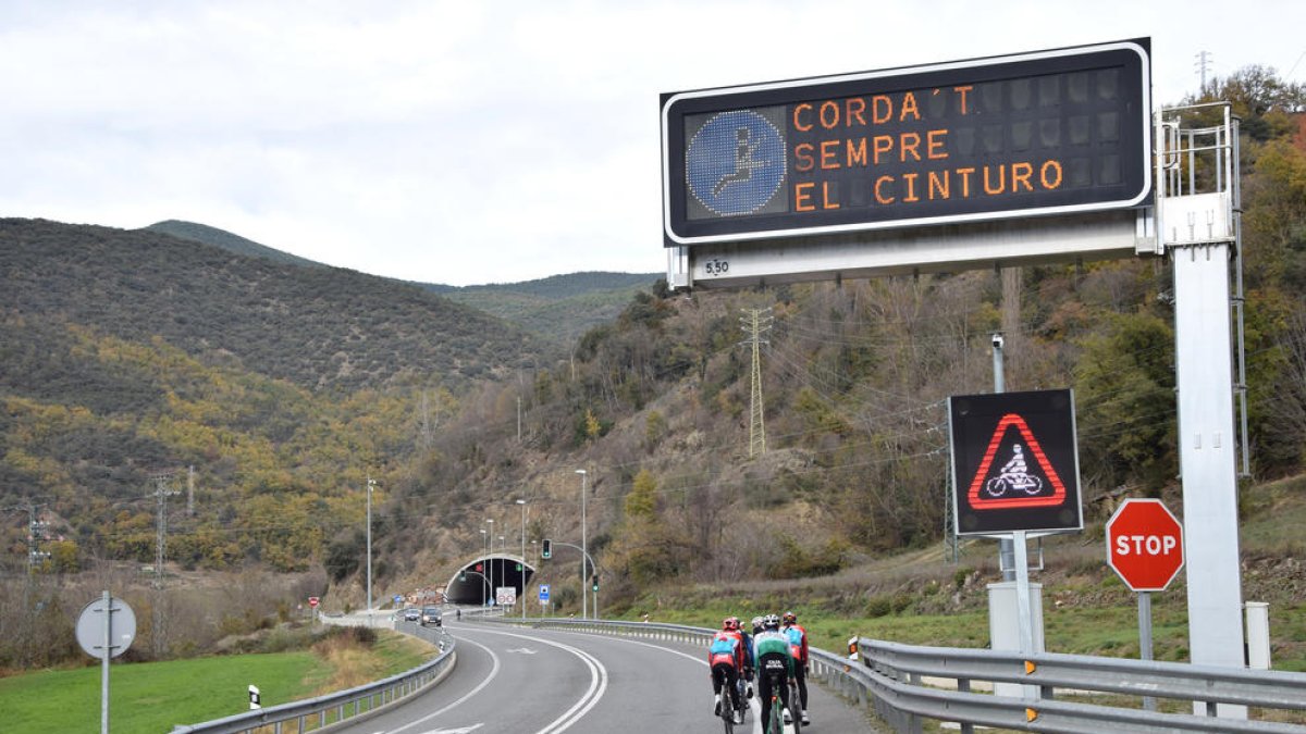 Més protecció als ciclistes a l'N-145