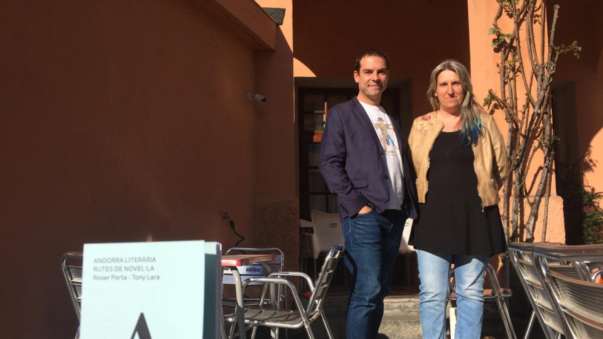 Roser Porta, Filòloga