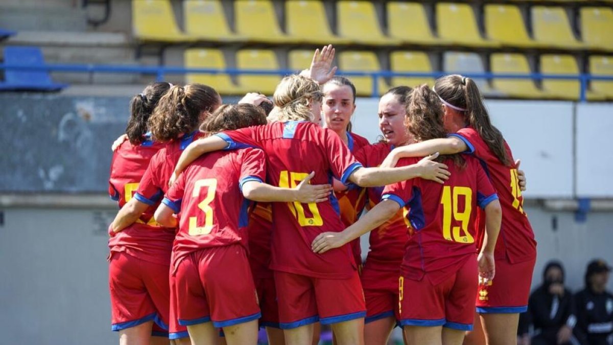 La selecció femenina afronta avui el debut a la Nations League.