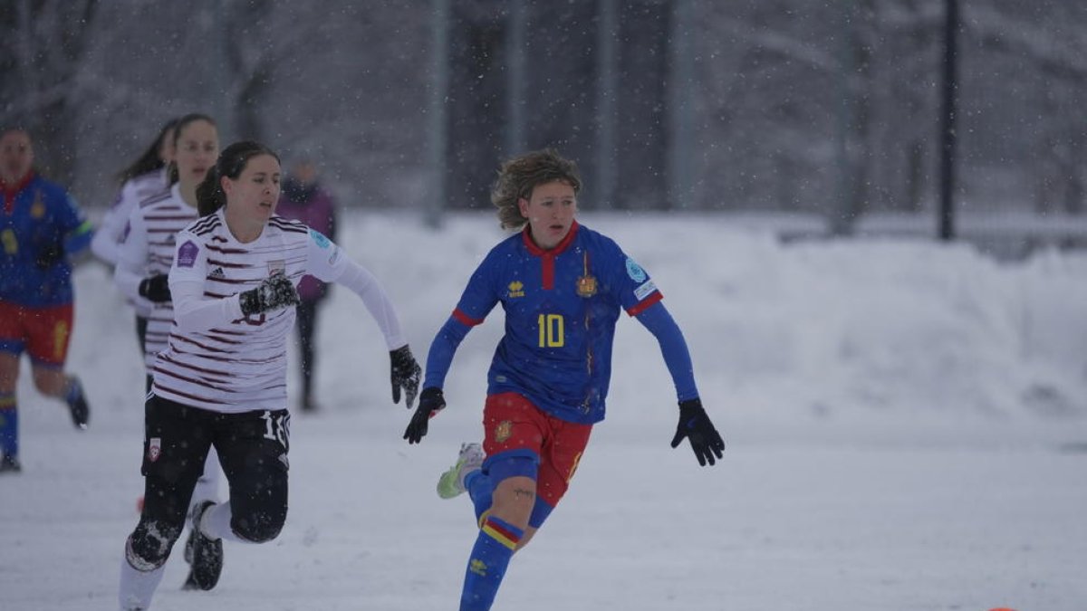 La selecció femenina ha perdut al LNK Sporta Parks de Riga contra Letònia per 4 a 0