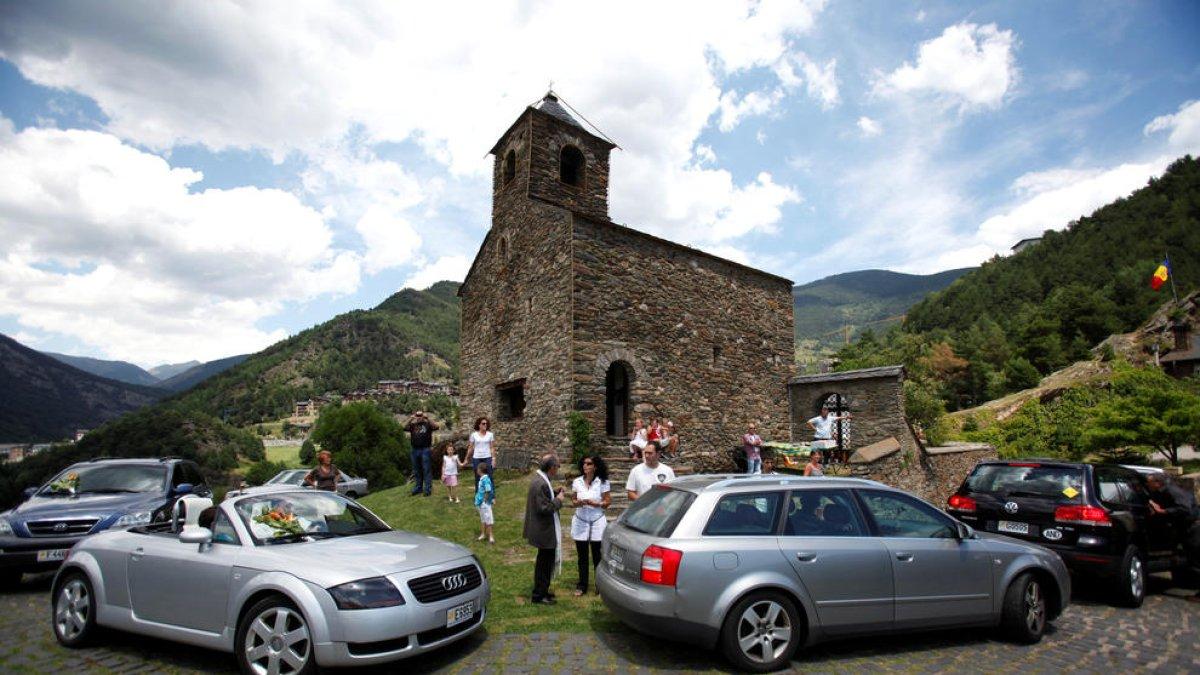La macrourbanització s'està construint prop de l'església d'Anyós.
