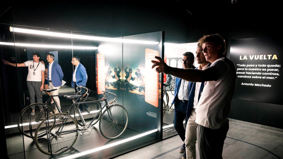 L'acte d'inauguració de 'La Vuelta'.
