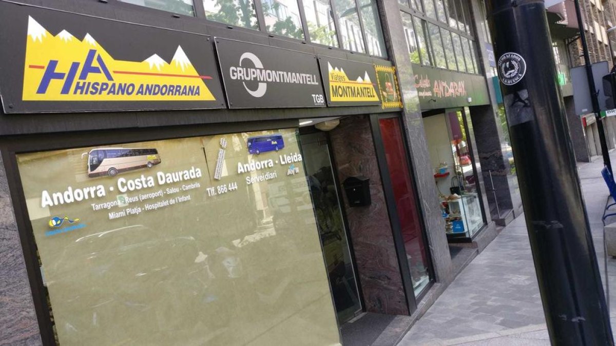 Oficines de Montmantell tancades per la fallida del grup empresarial