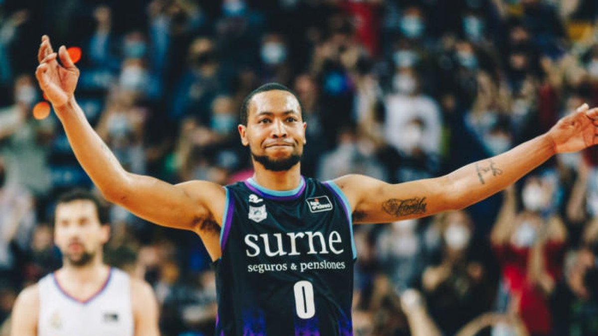Andrew Goudelock arriba procedent del Bilbao Basket
