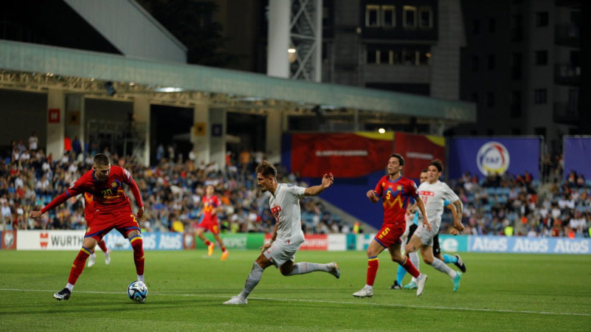 Alavedra, en el darrer partit amb la selecció.