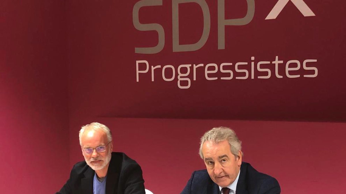 Josep Roig i Jaume Bartumeu en una roda de premsa.