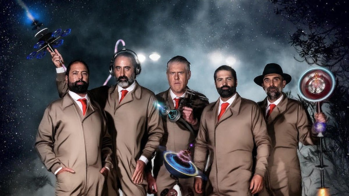 El grup farà actuacions de petit format.