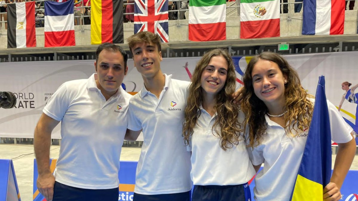 L'equip de la federació, a Colòmbia.