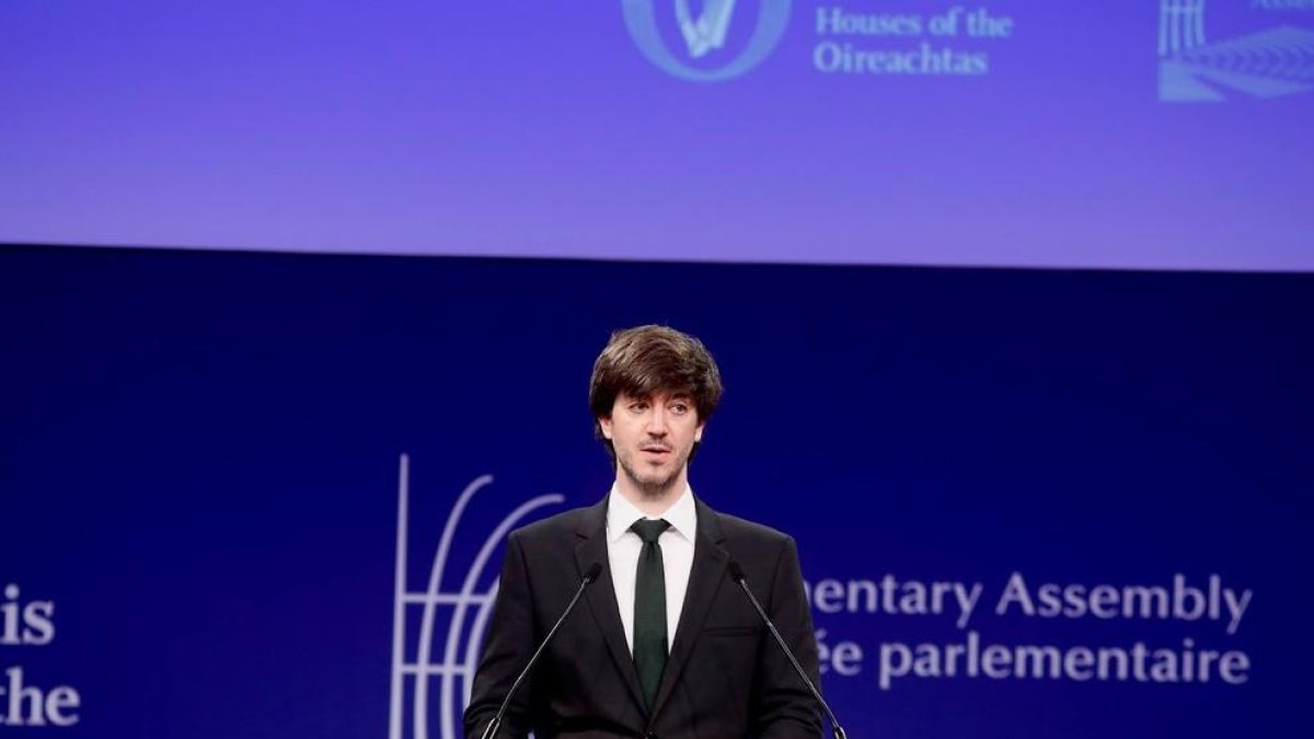 Carles Ensenyat, en la sessió plenària de la Conferència de Presidentes i Presidents de Parlaments.